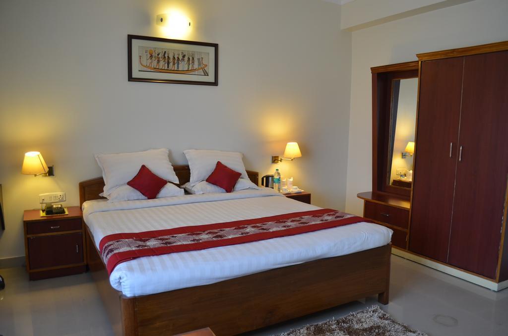 Hotel Rajdhani Regency Guwahati Ruang foto